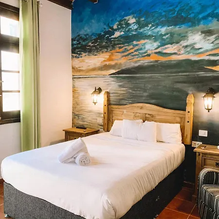 Hotell La Casa Nova 2*